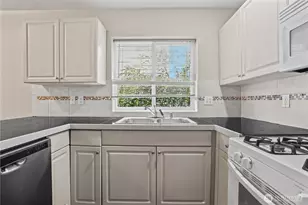 8526 Nesbit Ave N, Seattle, WA 98103 - Photo 31