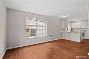 8526 Nesbit Ave N, Seattle, WA 98103 - Photo 13