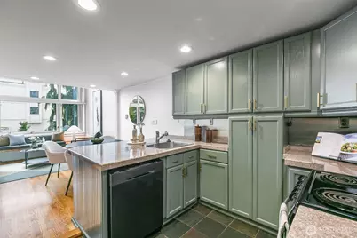 1000 Union St #315, Seattle, WA 98101 - Photo 9