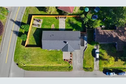 20807 3rd Avenue W, Lynnwood, WA 98036 - Photo 5