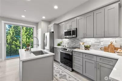 5020 148th Street SW #E3, Edmonds, WA 98026 - Photo 1
