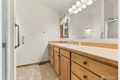 2012 Lorraine Drive SE, Olympia, WA 98501 - Photo 11