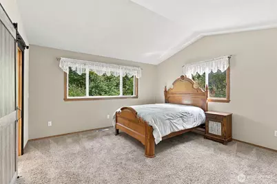2012 Lorraine Drive SE, Olympia, WA 98501 - Photo 9