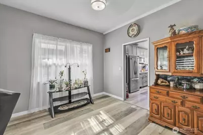 7355 17th Avenue NW, Seattle, WA 98117 - Photo 11