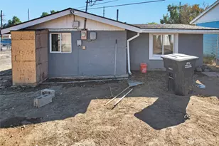 9802 Highland Dr NE, Moses Lake, WA 98837 - Photo 5