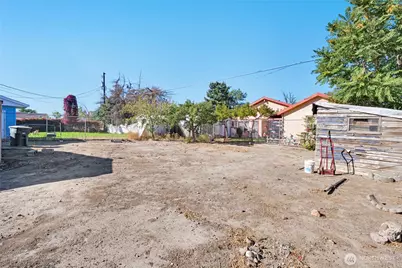 9802 Highland Drive NE, Moses Lake, WA 98837 - Photo 15