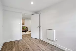 10510 Linden Ave N, Seattle, WA 98133 - Photo 21