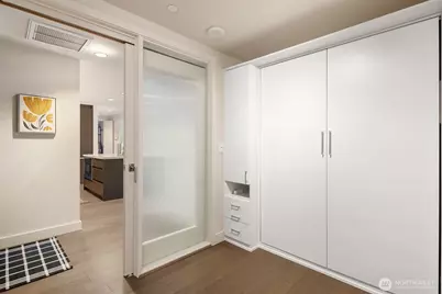 583 Battery Street #3604N, Seattle, WA 98121 - Photo 23