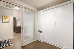 583 Battery St, Seattle, WA 98121 - Photo 23