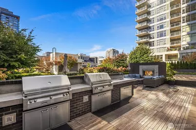 583 Battery Street #3604N, Seattle, WA 98121 - Photo 37