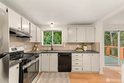 4002 SW 333rd Street, Federal Way, WA 98023 - Photo 9