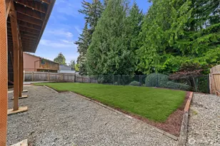 4002 SW 333rd St, Federal Way, WA 98023 - Photo 3