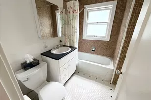 6706 12th Ave NW, Seattle, WA 98117 - Photo 9