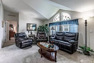14702 121st St E, Puyallup, WA 98374 - Photo 7