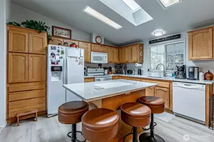 14702 121st St E, Puyallup, WA 98374 - Photo 11