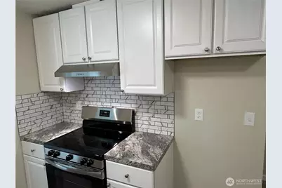 7812 Greenridge Street SW, Olympia, WA 98512 - Photo 5