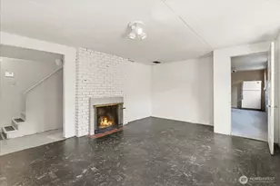 2620 W Lynn St, Seattle, WA 98199 - Photo 25
