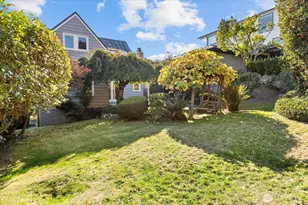 2620 W Lynn St, Seattle, WA 98199 - Photo 33