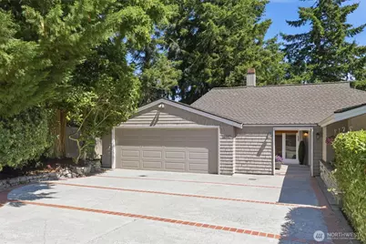 18540 63rd Avenue NE, Kenmore, WA 98028 - Photo 3