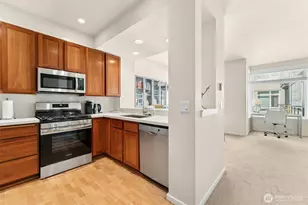 1900 Alaskan Wy, Seattle, WA 98101 - Photo 13