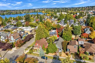 108 NE 61st St, Seattle, WA 98115 - Photo 39