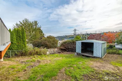 1404 Whitworth Avenue S, Renton, WA 98055 - Photo 25
