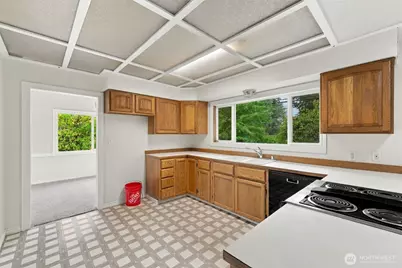 6069 Hatton Place, Ferndale, WA 98248 - Photo 11