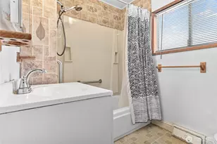 1901 Harris Ave, Bellingham, WA 98225 - Photo 23