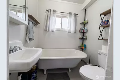 217 E Richmond Ave, Dayton, WA 99328 - Photo 11