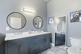 1603 S Walters Rd, Tacoma, WA 98465 - Photo 25