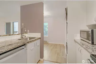 7305 224th Street SW #F6, Edmonds, WA 98026 - Photo 9