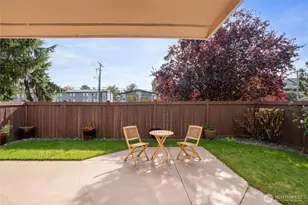 2536 N Narrows Dr, Tacoma, WA 98406 - Photo 23
