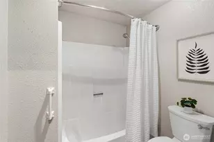2536 N Narrows Dr, Tacoma, WA 98406 - Photo 17
