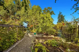 12020 SW Cedarhurst Rd, Vashon, WA 98070 - Photo 37