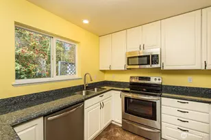 229 E 1st St, Port Angeles, WA 98362 - Photo 23