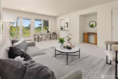 9210 Parkwood Ridge Road, Mercer Island, WA 98040 - Photo 23