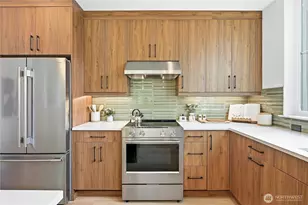 1216 A NE 103rd, Seattle, WA 98115 - Photo 17