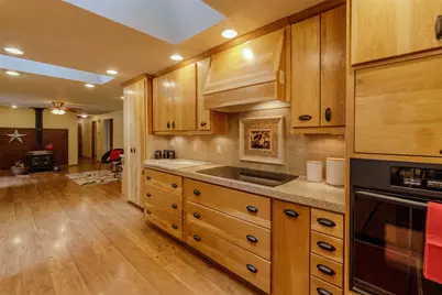 11125 Charm Road SE, Rainier, WA 98576 - Photo 7