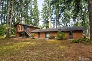 11125 Charm Rd SE, Rainier, WA 98576 - Photo 31