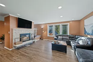 24105 3rd Pl W, Bothell, WA 98021 - Photo 7