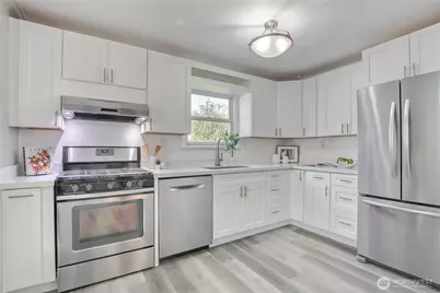 12119 24th Street E, Edgewood, WA 98372 - Photo 5