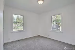 12119 24th St E, Edgewood, WA 98372 - Photo 19