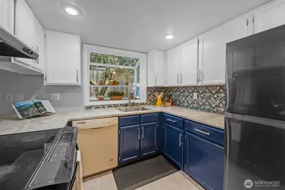 4307 164th Street SW #102, Lynnwood, WA 98087 - Photo 7