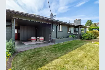 11530 87th Avenue S, Seattle, WA 98178 - Photo 25