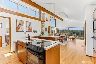 13604 SE 1st St, Bellevue, WA 98005 - Photo 13