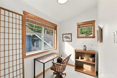 5252 12th Avenue NE #B, Seattle, WA 98105 - Photo 13