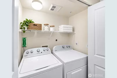 710 240th Way SE #G-104, Sammamish, WA 98074 - Photo 13