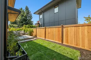 4219 51st Ave S, Seattle, WA 98118 - Photo 39