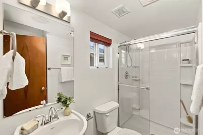 2633 NW 58th Street #B, Seattle, WA 98107 - Photo 21