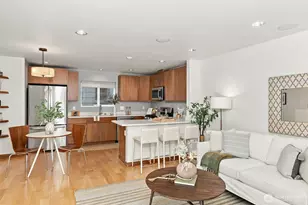 2633 NW 58th St, Seattle, WA 98107 - Photo 11